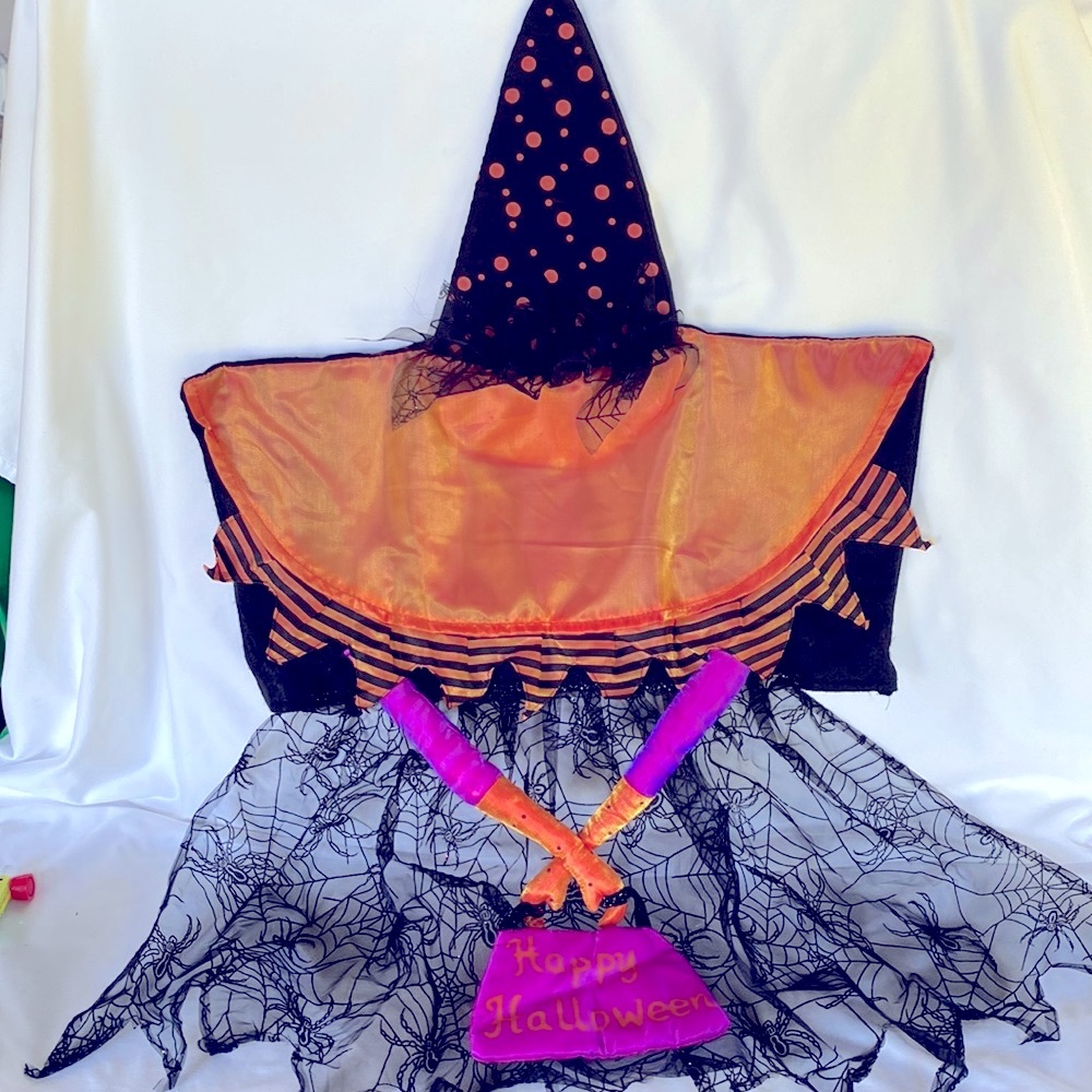 NWOT Classic Elegant Beautiful Unique Chair Cover Halloween Decoration Orange